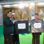 Pemberian Apresiasi kepada MWCNU dengan Kontribusi Mahasiswa Terbanyak (Foto: Humas Unusida)