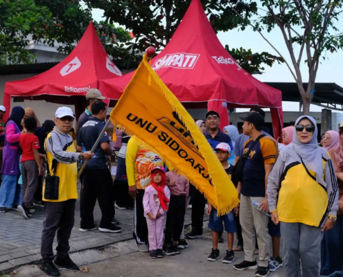 Pemberangakatan Jalan Sehat dalam rangka Harlah ke-11 UNUSIDA (Foto: Humas UNUSIDA)