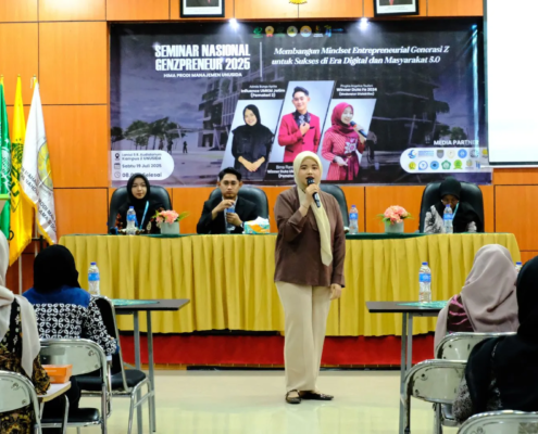 Seminar Nasional Gen-Z Preneur 2025 HIMA Manajemen UNUSIDA (Foto: Humas UNUSIDA)