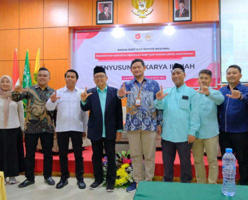 Workshop Penyusunan Karya Ilmiah, Kerja Sama UNUSIDA, BRIN, dan DPR RI (Foto: Humas UNUSIDA)