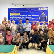 Workshop Penyusunan Roadmap Riset dan PKM Dosen Unusida Mengikuti Workshop Penyusunan Roadmap Riset dan PKM yang diselenggarakan oleh LPPM UNUSIDA, Prof. Eko Setijadi, S.T., M.T., Ph.D. (Foto: Humas UNUSIDA)