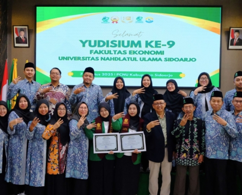 Yudisium Ke-9 Fakultas Ekonomi UNUSIDA di Ballroom PCNU Sidoarjo (Foto: Humas UNUSIDA)