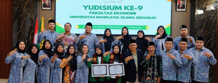 Yudisium ke-9 FE UNUSIDA: Tekankan Pentingnya Kompetensi, Profesionalisme, dan Nilai Aswaja Bagi Alumni 3 Yudisium Ke-9 Fakultas Ekonomi UNUSIDA di Ballroom PCNU Sidoarjo (Foto: Humas UNUSIDA)