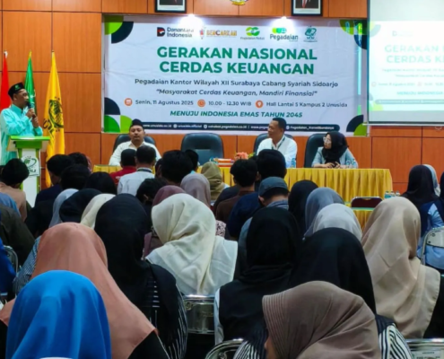 Gerakan Nasional Cerdas Keuangan Pegadaian Syariah dan UNUSIDA Menggelar Gerakan Nasional Cerdas Keuangan bagi Mahasiswa (Foto: Humas UNUSIDA)