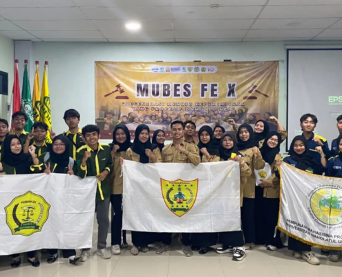 Foto Bersama Pengurus Ormawa Usai Mubes ke-10 Fakultas Ekonomi (Foto: Humas UNUSIDA/Feni)
