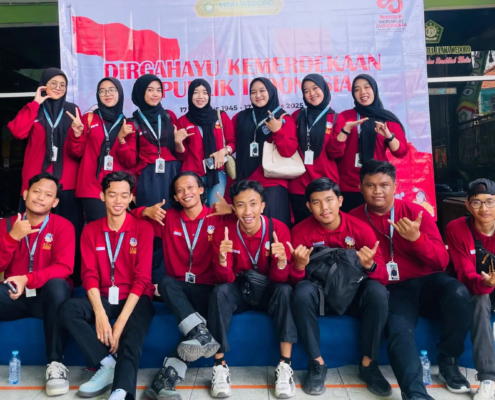 Kelompok KKN 22 UNUSIDA di Desa Wedoro, Waru, Sidoarjo (Foto: Moch Rafli M)