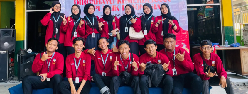 KKN 22 UNUSIDA Dorong UMKM Lokal dan Ikut Mengajar di MINU Wedoro 1 Kelompok KKN 22 UNUSIDA di Desa Wedoro, Waru, Sidoarjo (Foto: Moch Rafli M)