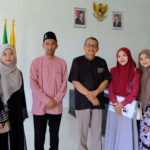 Rektor UNUSIDA Berangkatkan Mahasiswa Peserta MTQMN 2025 di Banjarmasin 6 Rektor UNUSIDA Berangkatkan Mahasiswa Peserta MTQMN 2025 di Universitas Lambung Mangkurat, Banjarmasin (Foto: Humas UNUSIDA)