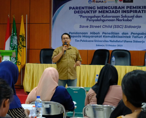 Parenting: Mengubah Pemikiran Deduktif Menjadi Inspiratif bersama Dosen UNUSIDA dan SSC Sidoarjo (Foto: Humas UNUSIDA)