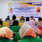 Workshop FAI UNUSIDA FAI UNUSIDA Gelar Workshop Penyusunan Perangkat Pembelajaran Kurikulum Merdeka Berorientasi Deep Learning dan Kurikulum Berbasis Cinta (Foto: Humas UNUSIDA)