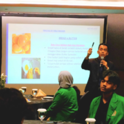Mahasiswa PBI UNUSIDA Dibekali Pelatihan Table Manner Course di Hotel Aston Sidoarjo (Foto: Humas UNUSIDA)
