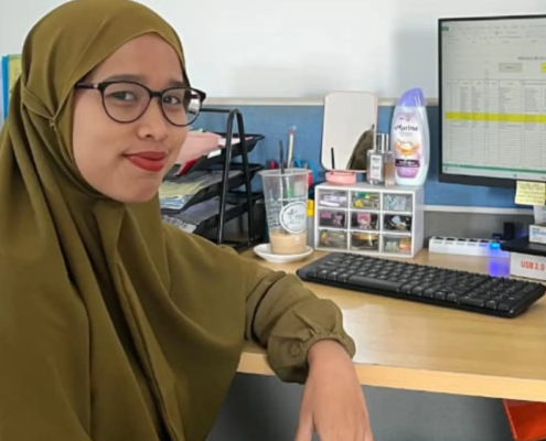 Mahmuda, S.M., Alumni Manajemen UNUSIDA (Foto: Humas UNUSIDA)