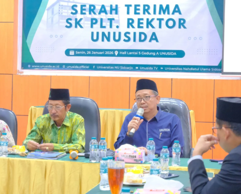 Prof. Dr. H. Fatkul Anam, M.Si saat menyampaikan Laporan Kinerja di depan BPP, PCNU, dan PC Muslimat NU Sidoarjo (Foto: NU Delta)
