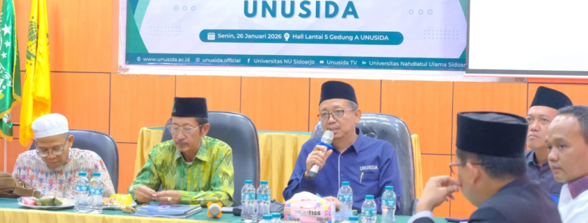 Prof. Dr. H. Fatkul Anam, M.Si saat menyampaikan Laporan Kinerja di depan BPP, PCNU, dan PC Muslimat NU Sidoarjo (Foto: NU Delta)