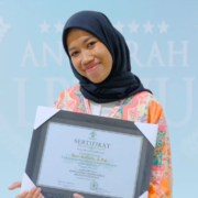 Sekretaris LPPM UNUSIDA Nur Asitah, Peringkat 2 Anugerah LPTNU Award 2026 Bidang Pengabdian (Foto: Humas UNUSIDA)