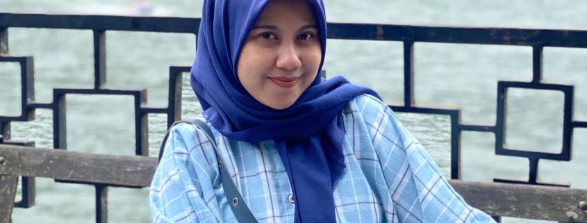 Alumni Prodi Manajemen UNUSIDA Tahun 2023, Izzah Nadlifah Kirana (Foto: Humas UNUSIDA)