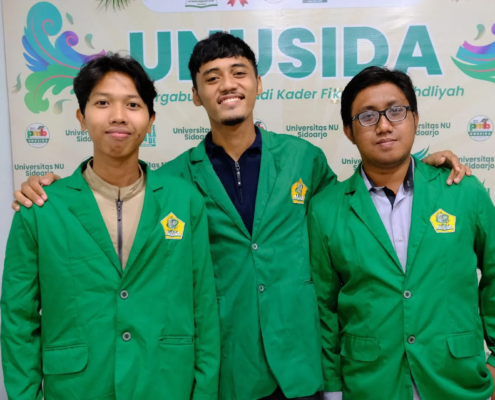 Mahasiswa Informatika (dari kiri) Khoirul Anam, Mochammad Rifky Sabilur Khaqiq, Muhammad Athaalf Attohir (Foto: Humas UNUSIDA)