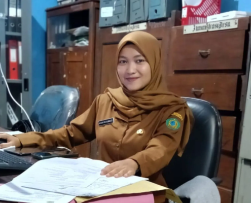 Altara Dea Kumala Sari, S.T., lulusan Teknik Kimia tahun 2023 (Foto: Humas UNUSIDA)