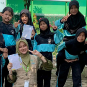 Aininna Halizah Rahma, Putri Kampus UNUSIDA saat Magang menjadi Pengajar di WIJABA (Foto: NU Delta)