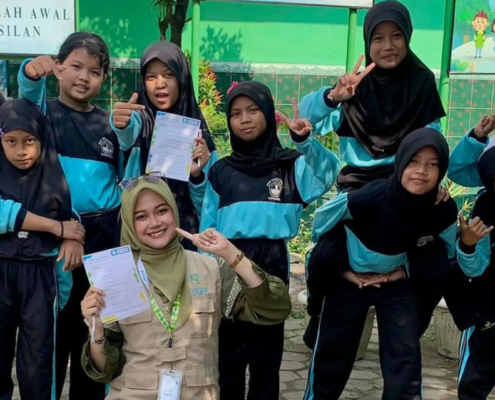 Aininna Halizah Rahma, Putri Kampus UNUSIDA saat Magang menjadi Pengajar di WIJABA (Foto: NU Delta)