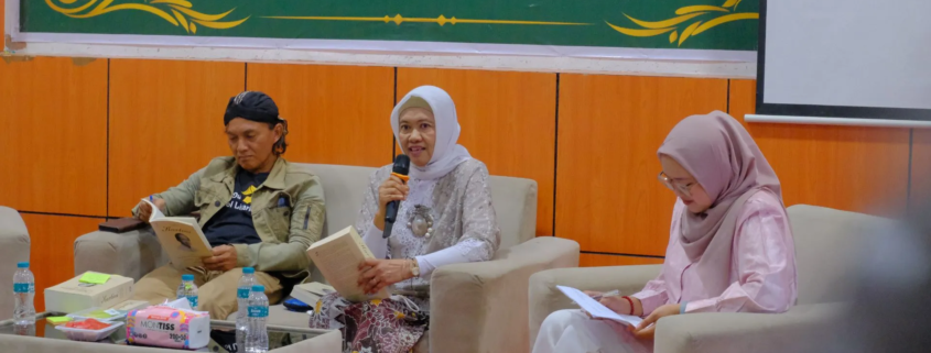 Bedah Buku “Trilogi Kartini” Semarakkan Hari Kartini 2026 di UNUSIDA (Foto: Humas UNUSIDA)
