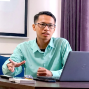 Ahmad Khoir Alhaq, S.Kom., M.Kom. Dosen Informatika UNUSIDA, Ahmad Khoir Alhaq, S.Kom., M.Kom. (Foto: Humas UNUSIDA)