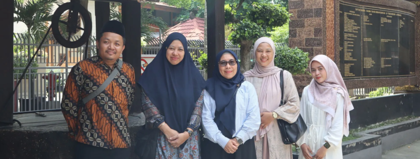 Riyadhoh Spiritual Fakultas Ekonomi UNUSIDA, Meneladani Jejak Muassis NU 2 Riyadhoh Spiritual Fakultas Ekonomi UNUSIDA (Foto: Humas UNUSIDA)