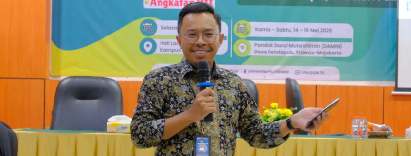 Agung Yundi, Analis SDM Aparatur LLDikti Wilayah VII Jawa Timur saat menyampaikan materi dalam LKMM-TM UNUSIDA 2026 (Foto: Humas UNUSIDA)