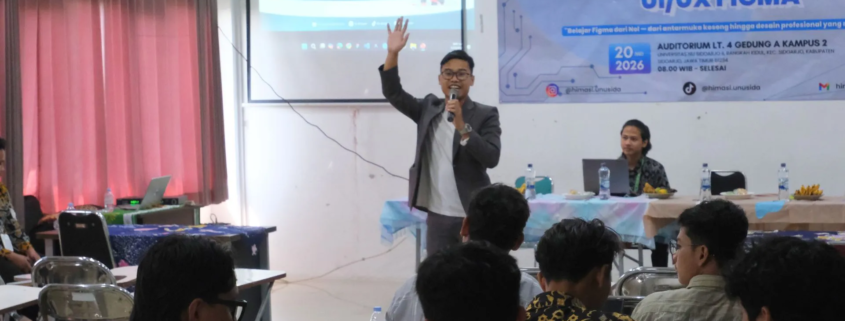 HIMA Sistem Informasi UNUSIDA Gelar Workshop UI/UX Figma, Bekali Mahasiswa Keterampilan Desain Aplikasi 2 Muhammad Taufikurrahman saat menyampaikan materi dalam Workshop UI/UX Figma Hima SI UNUSIDA (Foto: Humas UNUSIDA)