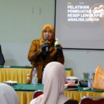 Fakultas Ekonomi UNUSIDA Gandeng Dinas Koperasi dan Usaha Mikro Sidoarjo Gelar Pelatihan Wirausaha Baru 6 Mahasiswa UNUSIDA Mendapatkan Pelatihan Pembuatan Dimsum dan Minuman Kekinian dari Mitra Dinas Koperasi dan Usaha Mikro Sidoarjo (Foto: Humas UNUSIDA)