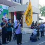 Wakil Rektor 2 UNUSIDA, Dr. Christanti Berangkatkan Jalan Sehat Harlah ke-12 UNUSIDA (Foto: Humas UNUSIDA)