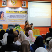 Stefanny Imelda saat menjadi narasumber dalam Seminar Public Speaking FE UNUSIDA (Foto: Humas UNUSIDA)