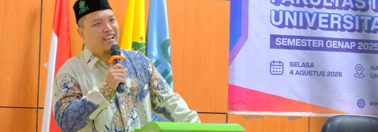 Yudisium ke-12, Dekan FILKOM UNUSIDA: Jadilah Sarjana yang Berilmu dan Berakhlak 2 Dekan FILKOM UNUSIDA, Dr. Arda Surya Editya, S.Pd., M.T. saat menyampaikan sambutan dalam Yudisium ke-12 (Foto: Humas UNUSIDA)