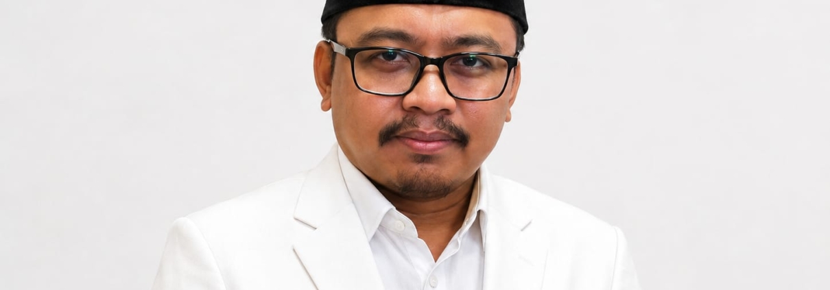 IRONI PERAYAAN KEMERDEKAAN 3 IRONI PERAYAAN KEMERDEKAAN 1