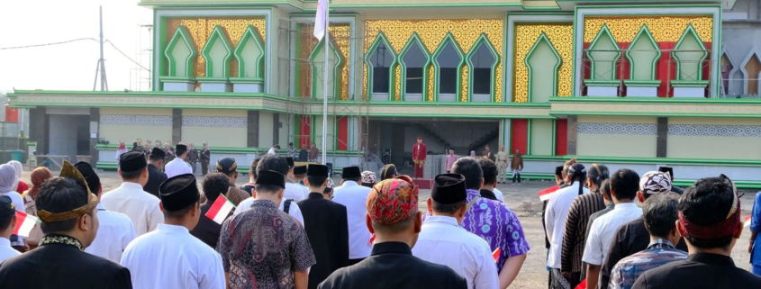 Upacara HUT ke-81 RI, Plt Rektor UNUSIDA: Jadilah Pejuang Masa Kini 1 Suasana upacara pengibaran bendera merah putih di UNUSIDA dalam rangka HUT ke-81 Republik Indonesia (Foto: Humas UNUSIDA)