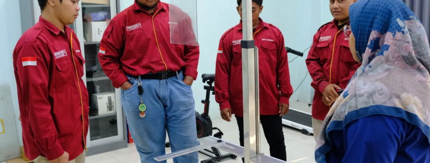 KILAB 2026, UNUSIDA Hadirkan Inovasi Smart Anthropometric Ergonomic Chair untuk Perkuat Praktikum Teknik Industri 1 Suasana simulasi praktikum ergonomi di Laboratorium Teknik Industri UNUSIDA (Foto: Humas UNUSIDA)