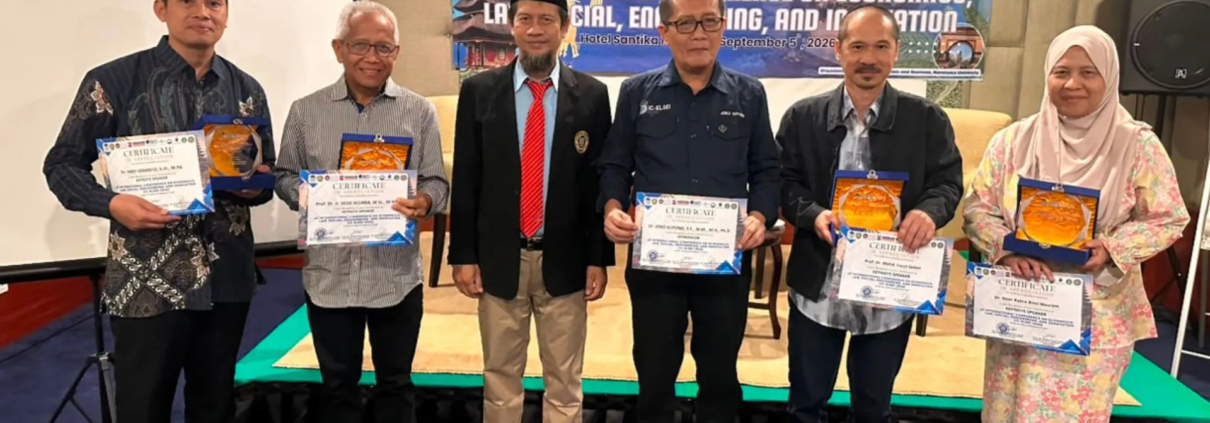 Plt. Rektor UNUSIDA, Dr. Hadi Ismanto usai menjadi Keynote Speaker dalam kegiatan 16th International Conference on Economics, Law, Social, Engineering, and Innovation (IC-ELSEI 2026) (Foto: Humas UNUSIDA)