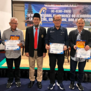 Plt. Rektor UNUSIDA di Forum Internasional Plt. Rektor UNUSIDA, Dr. Hadi Ismanto usai menjadi Keynote Speaker dalam kegiatan 16th International Conference on Economics, Law, Social, Engineering, and Innovation (IC-ELSEI 2026) (Foto: Humas UNUSIDA)