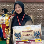 Neng PGSD Neng PGSD UNUSIDA, Munzilatun Jinan Berhasil Sabet Juara 2 Lomba Da’i GENVESTA Tingkat Jawa Timur (Foto: Humas UNUSIDA)