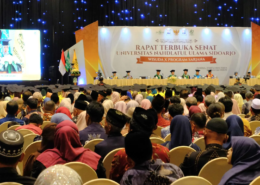 Suasana Wisuda Program Sarjana ke-X di Dyandra Convention Center Surabaya. (Foto: Humas UNUSIDA)