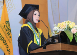 Siti Fatimah Wisudawan terbaik dalam Wisuda ke-10 UNUSIDA (Foto:Humas UNUSIDA)