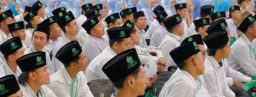 Mahasiswa UNUSIDA Harus Sedikit ‘Gila’ untuk Mengejar Mimpi Besar 1 Suasana PKKMB UNUSIDA 2026 di Masjid KH Muhammad Hasyim Asy'ari PCNU Sidoarjo. (Foto: Humas UNUSIDA)