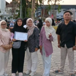 Membanggakan! UKM Teater SAE UNUSIDA Raih Munali Patah Award 2026, Teguhkan Kiprah Seni Mahasiswa 7 UKM Teater Sae UNUSIDA meraih penghargaan Munali Patah Award 2026. (Foto: Humas UNUSIDA)